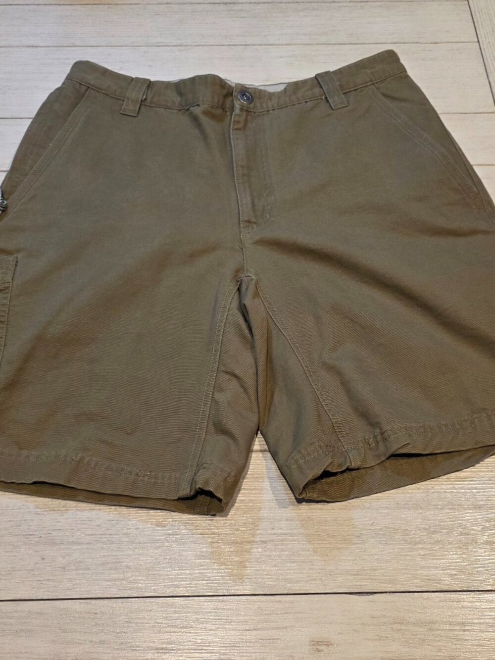 Columbia Ultimate ROC Cotton Canvas Utility Cargo Shorts | Size 32